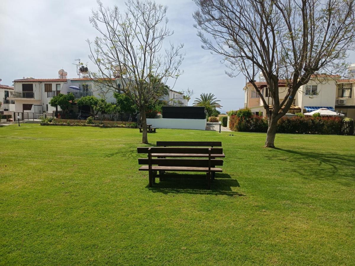 Eros Maisonette In Latchi Area Just 700 Meters Or One-Minute Drive From Polis Municipal Beach Exteriör bild